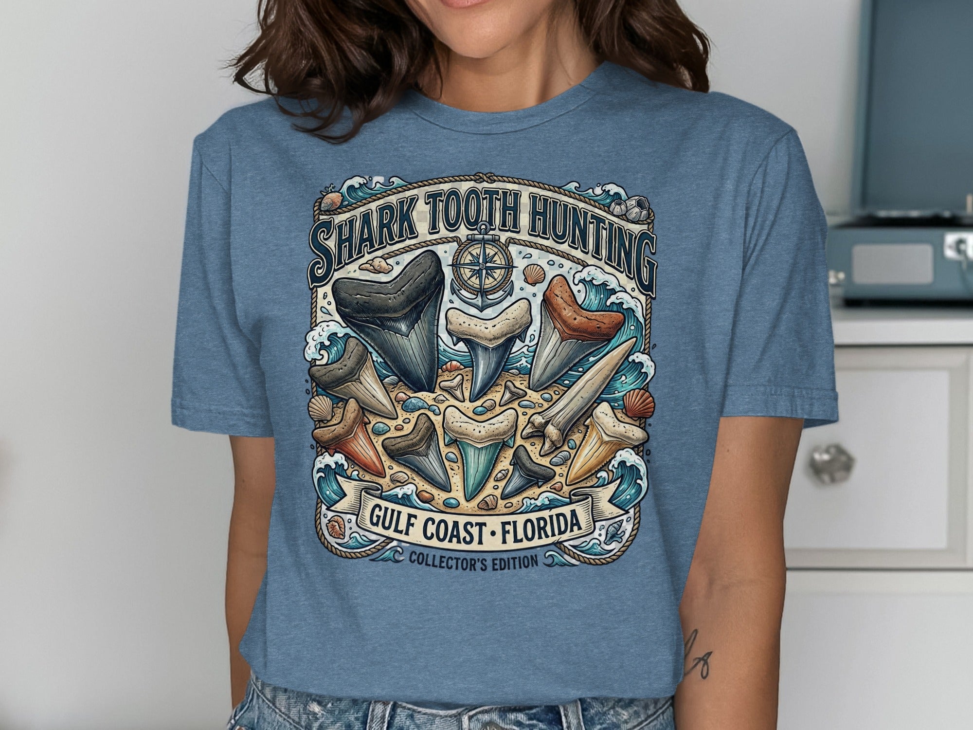 Shark tooth hunting graphic with text Gulf Coast Florida Collector's Edition.