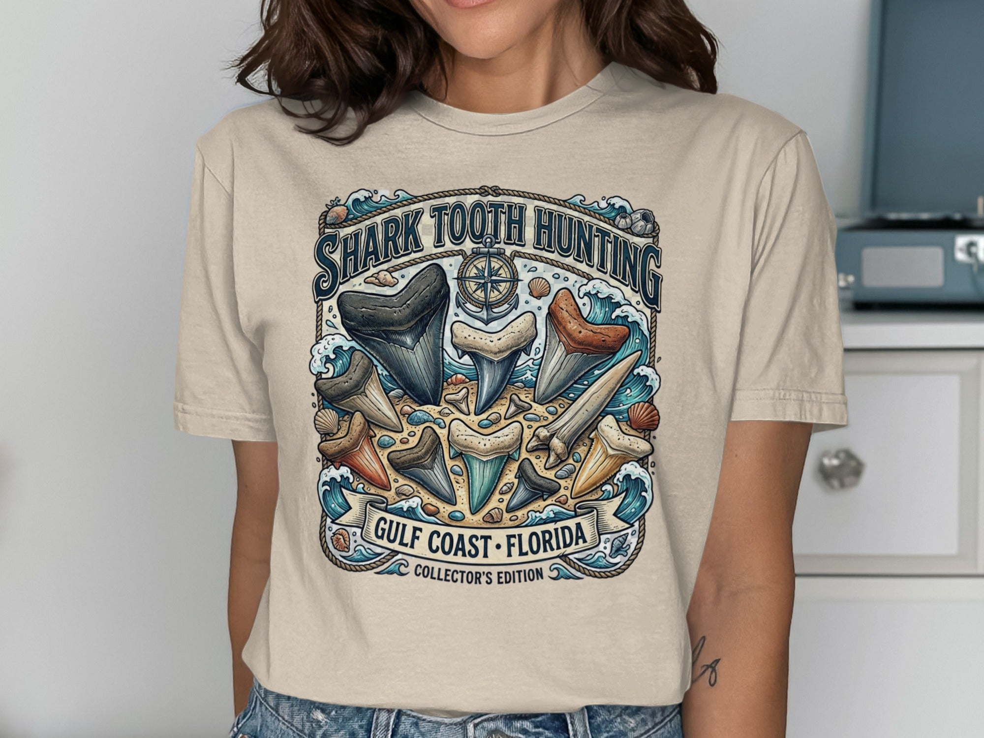 Shark tooth hunting graphic with text Gulf Coast Florida Collector's Edition.